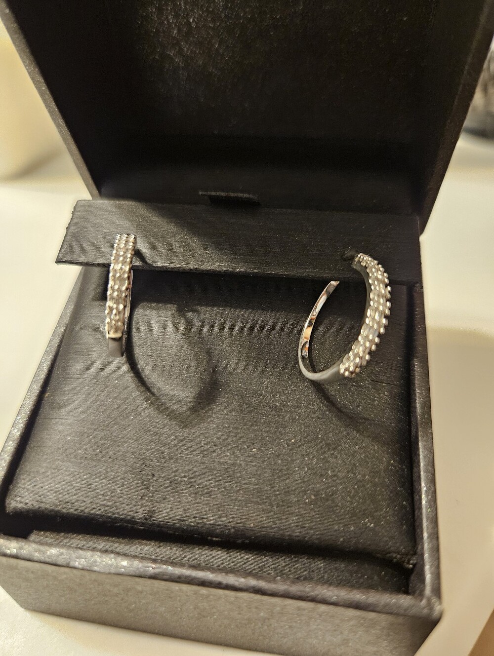 1/4 CT T.W White Gold Diamond Small  Hoop Earings